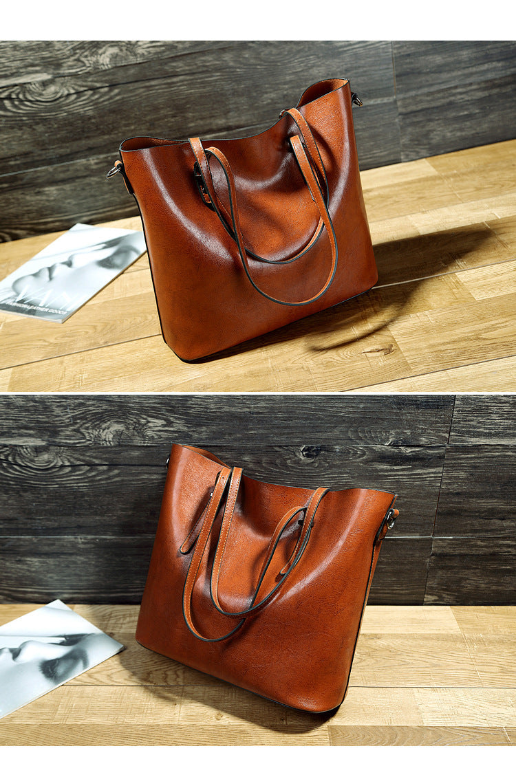 Elegant and stylish Shoulder Bags for Women's with High Capacity.