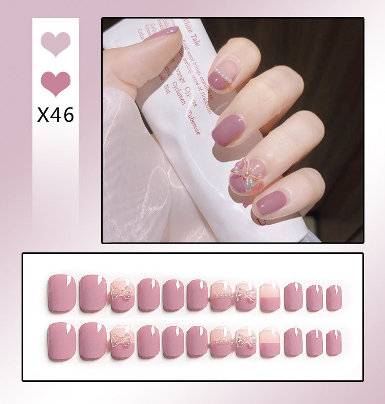 Press on Nails (24 pcs)with beautiful designs easy to apply